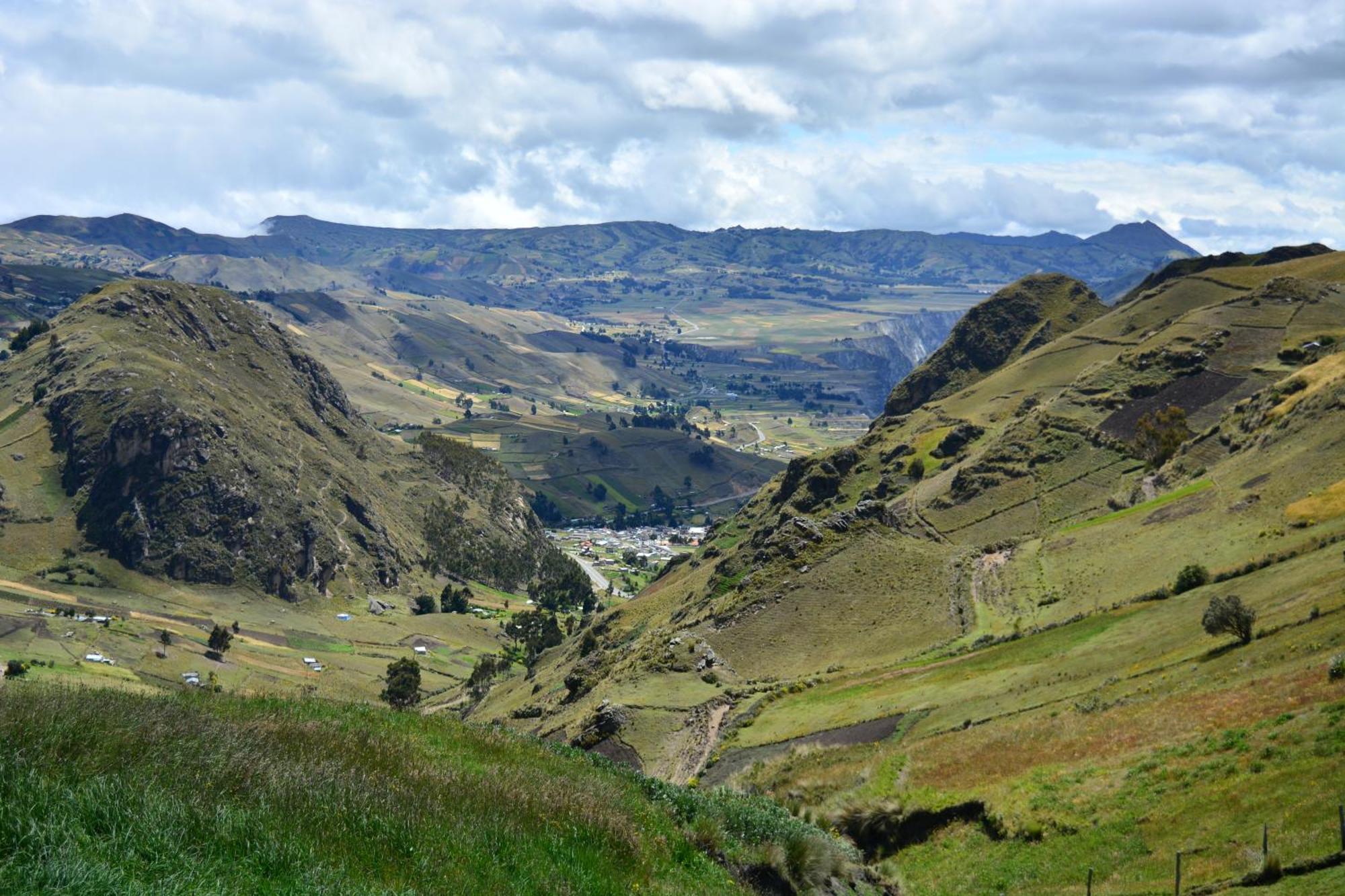 Miravalle Quilotoa Hotel Сумбагуа Экстерьер фото